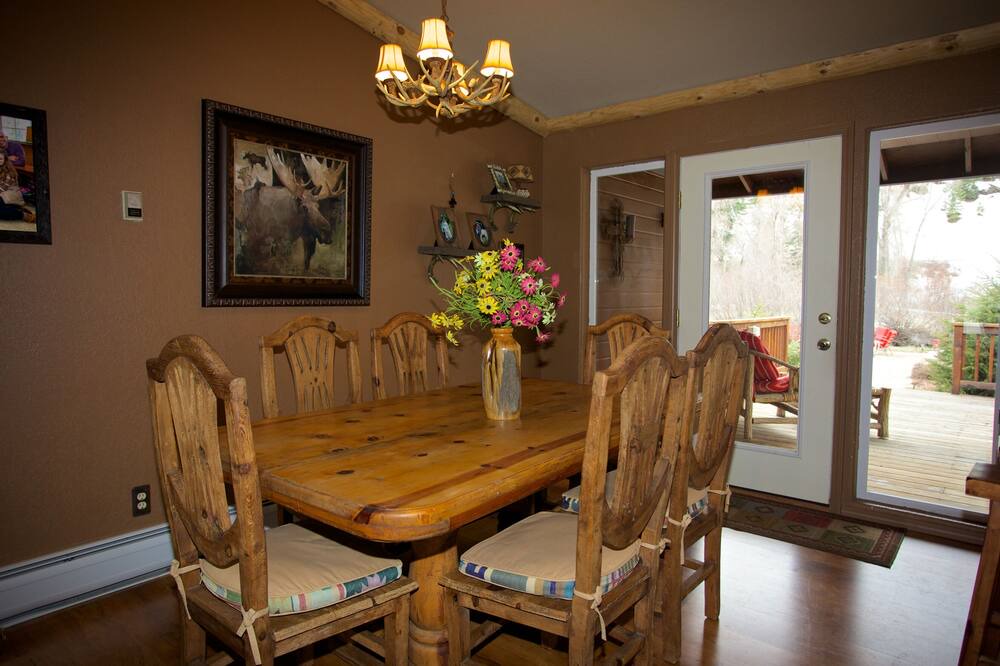 Photo of Livingroom in San Juan River Village
