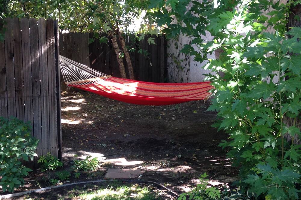 Photo of Outdoor in Sunnyside