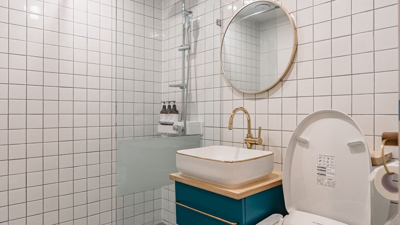 Photo of Bathroom in Aewol