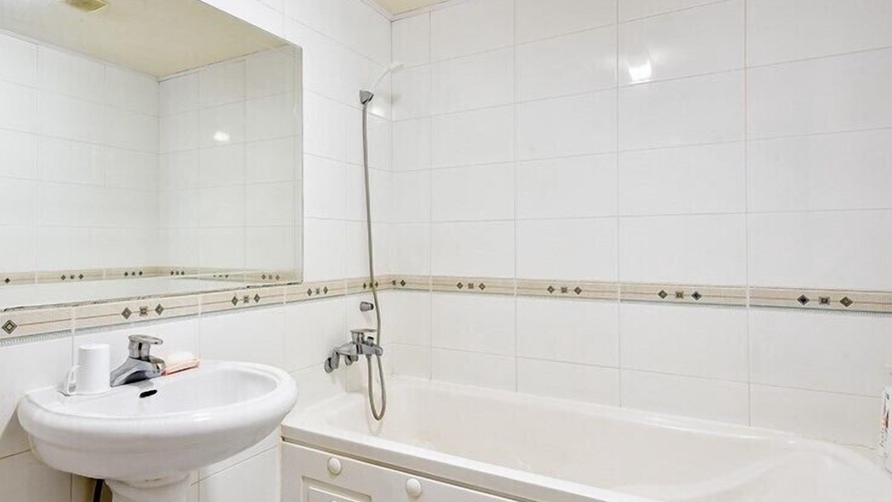Photo of Bathroom in Jung-Gu