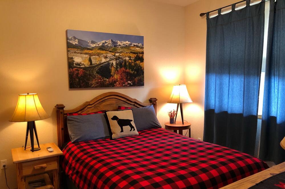 Photo of Bedroom in Rendezvous