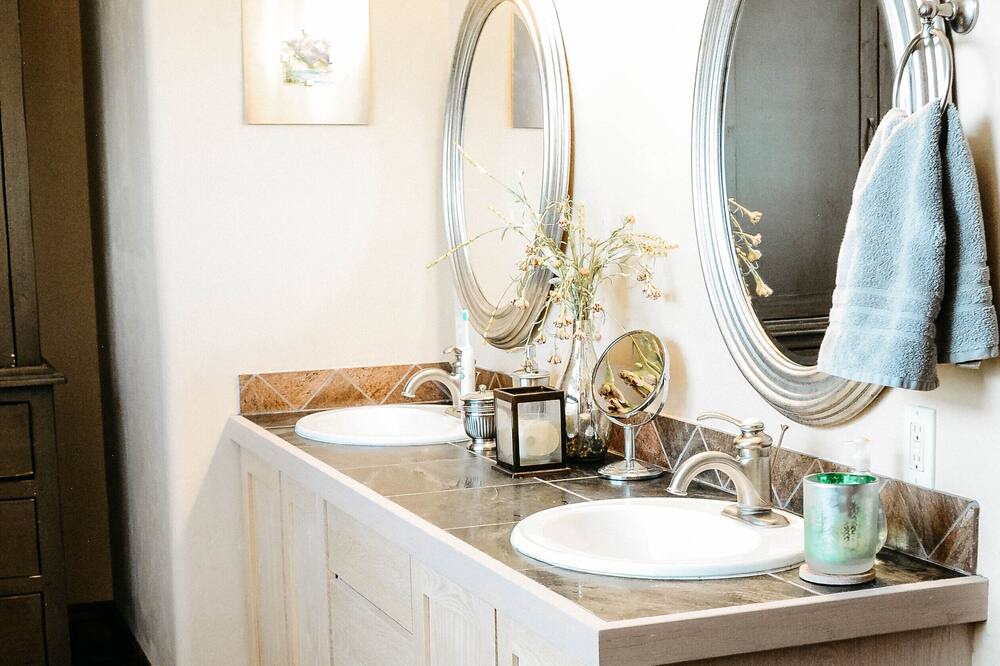 Photo of Bathroom in Gypsum