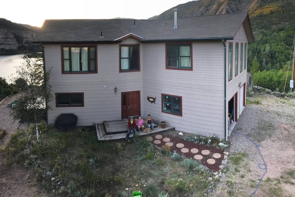 Photo of Outdoor in Gypsum