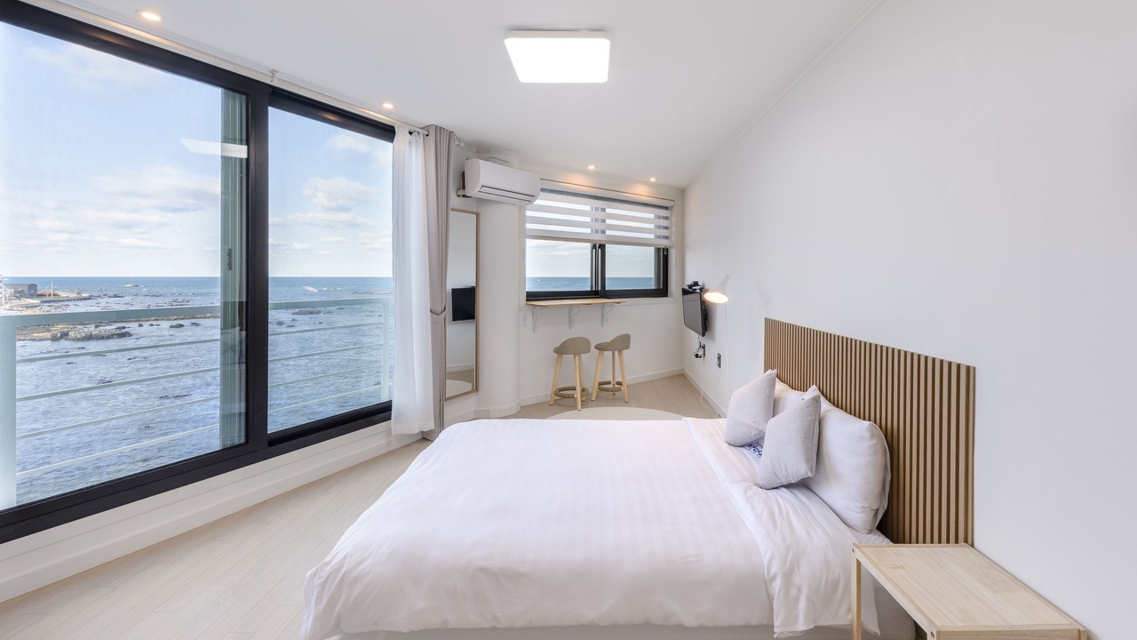 Photo of Bedroom in Downtown