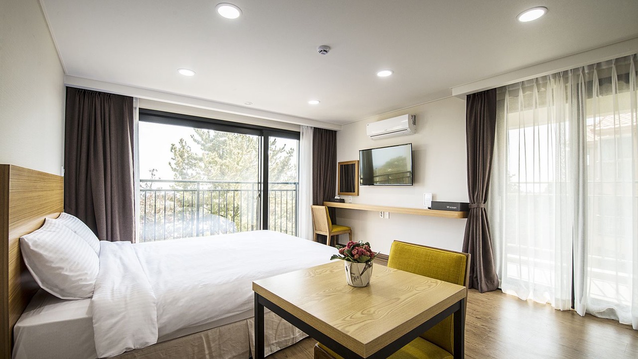 Photo of Bedroom in Jungmun