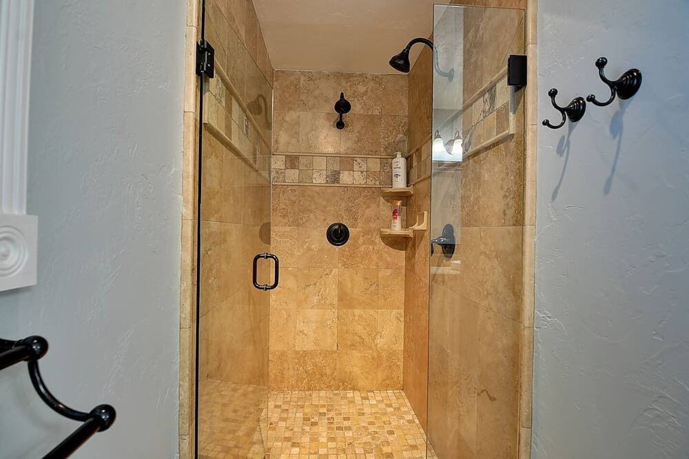 Photo of Bathroom in Grand Junction