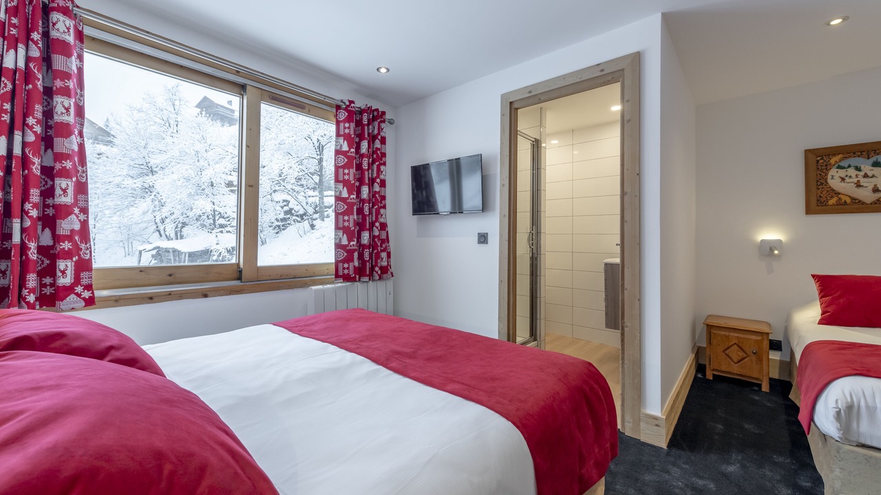 Photo of Bedroom in Meribel Centre