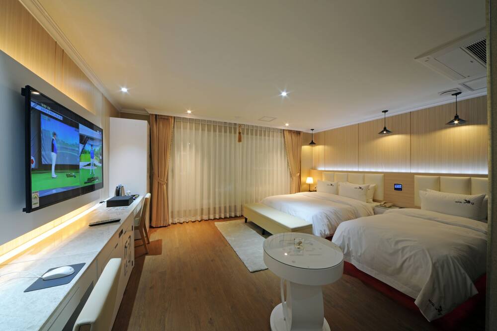 Photo of Bedroom in Jinhae-daero