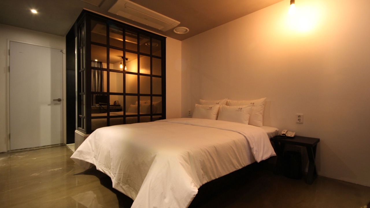 Photo of Bedroom in Jung-gu