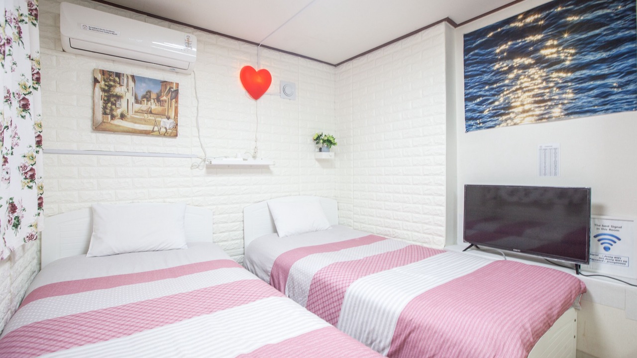Photo of Bathroom in Sinchon-dong