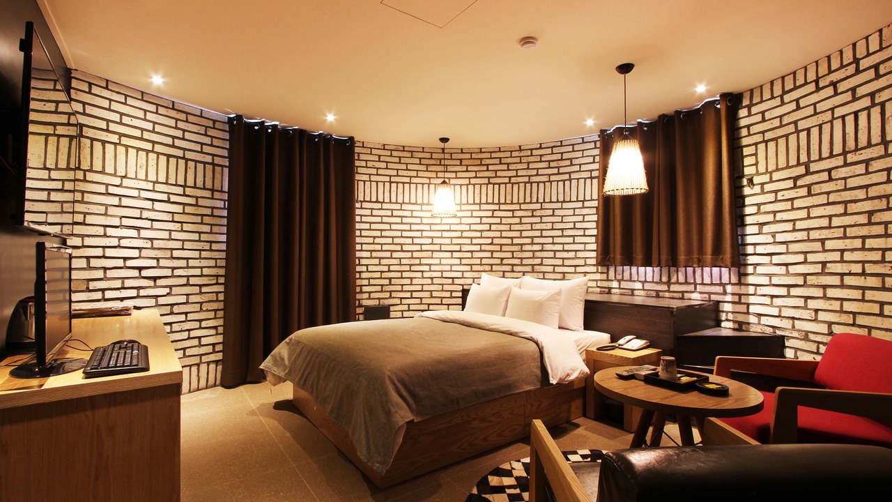 Photo of Bedroom in Osan