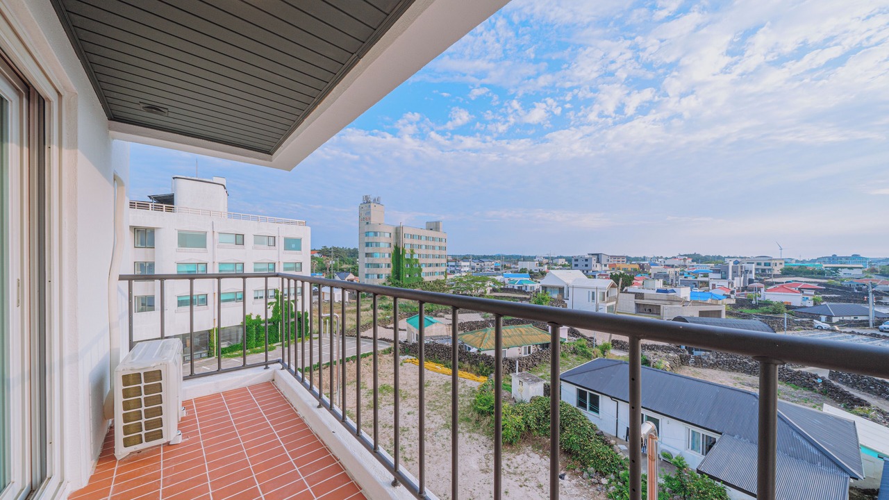 Photo of Patio Balcony in Hallim