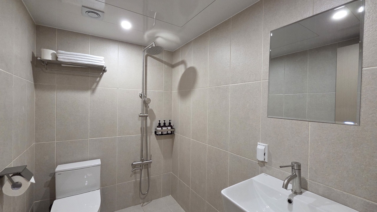 Photo of Bathroom in Paldal-gu