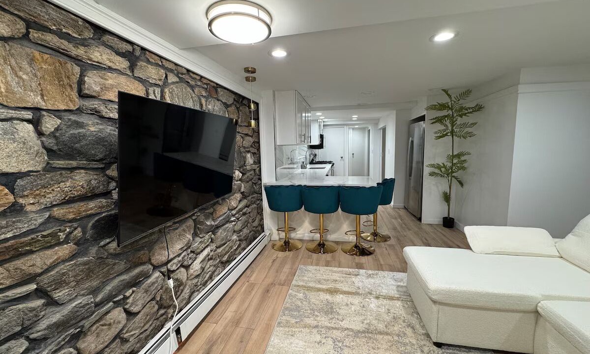 Photo of Livingroom in Bryn Mawr