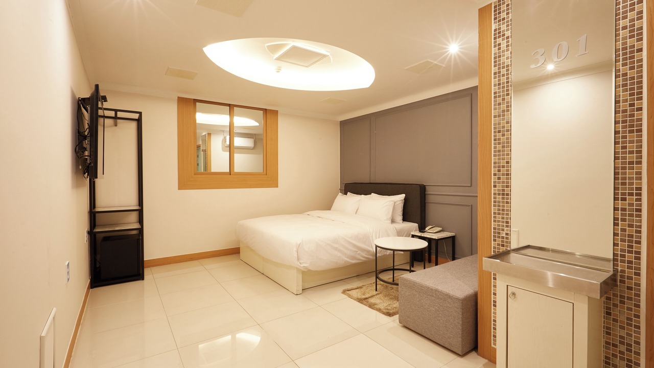 Photo of Bedroom in Ingye-dong