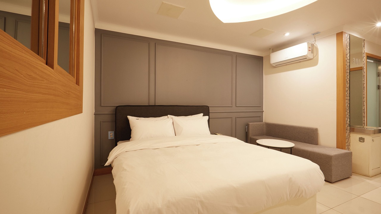 Photo of Bedroom in Ingye-dong