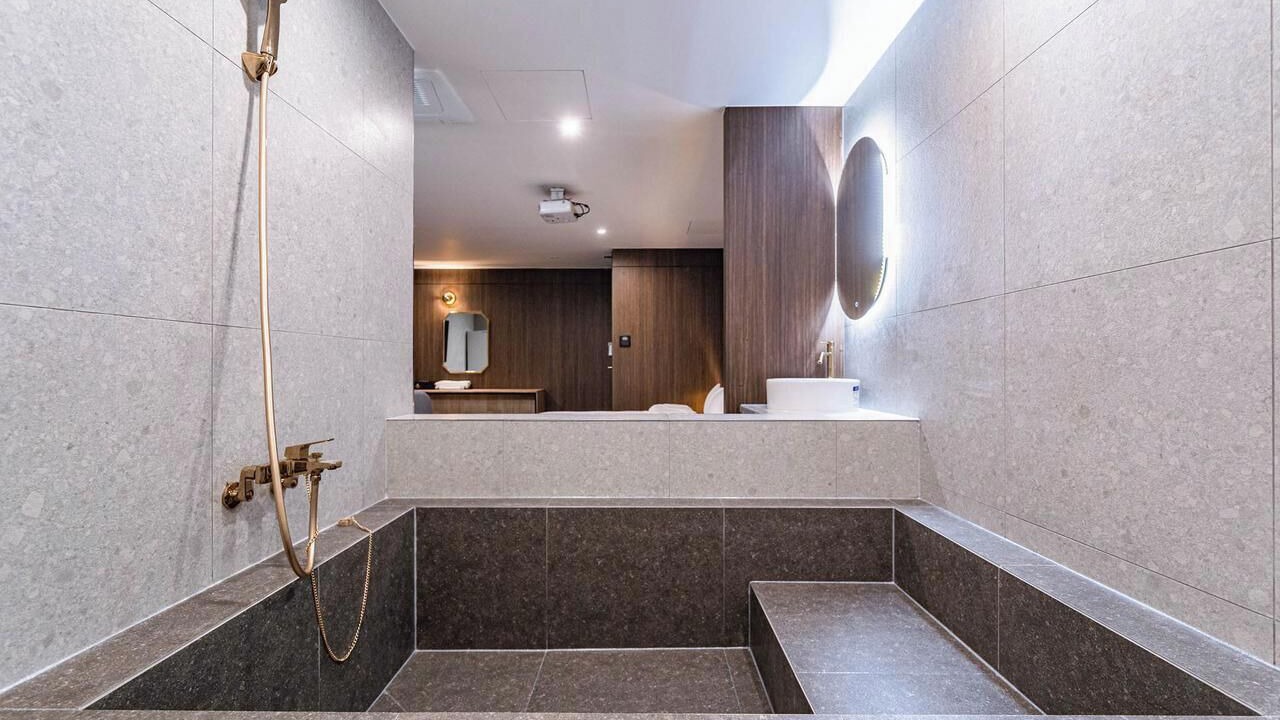 Photo of Bathroom in Paldal-gu