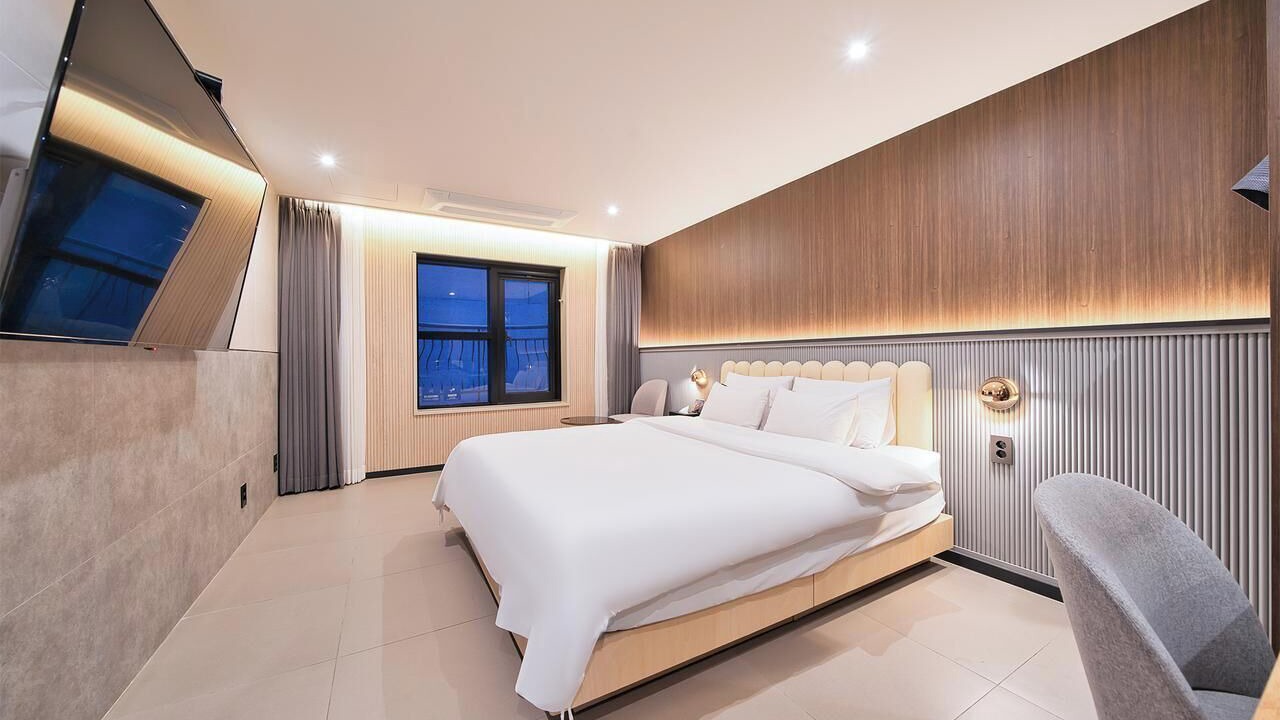 Photo of Bedroom in Paldal-gu
