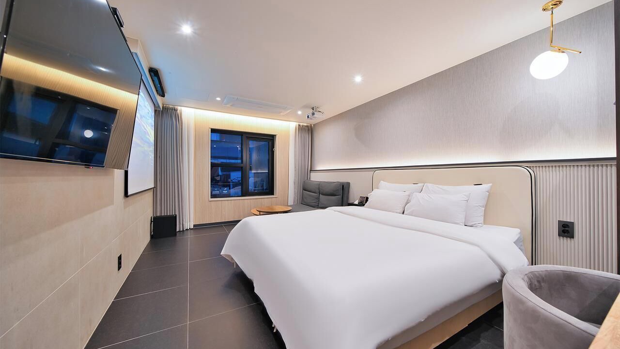 Photo of Bedroom in Paldal-gu