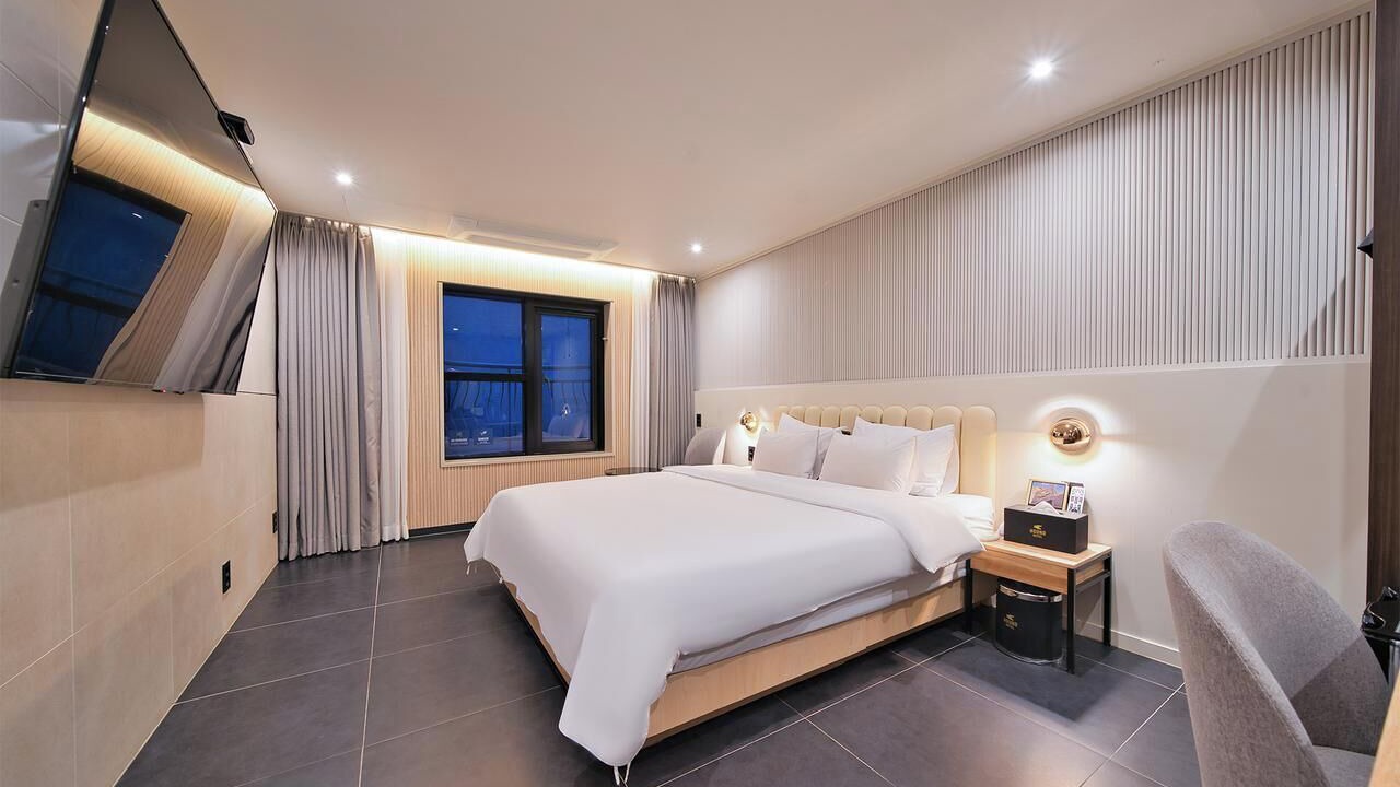 Photo of Bedroom in Paldal-gu