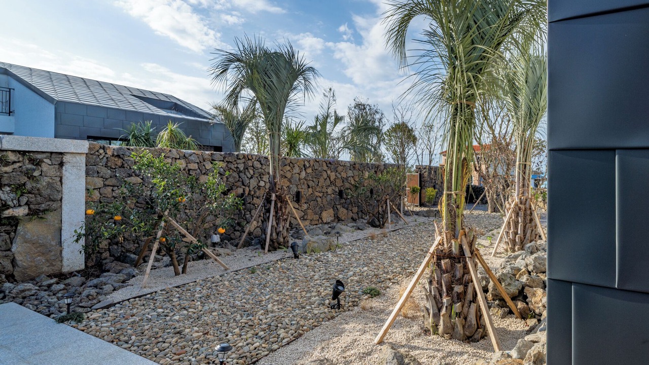 Photo of Outdoor in Aewol