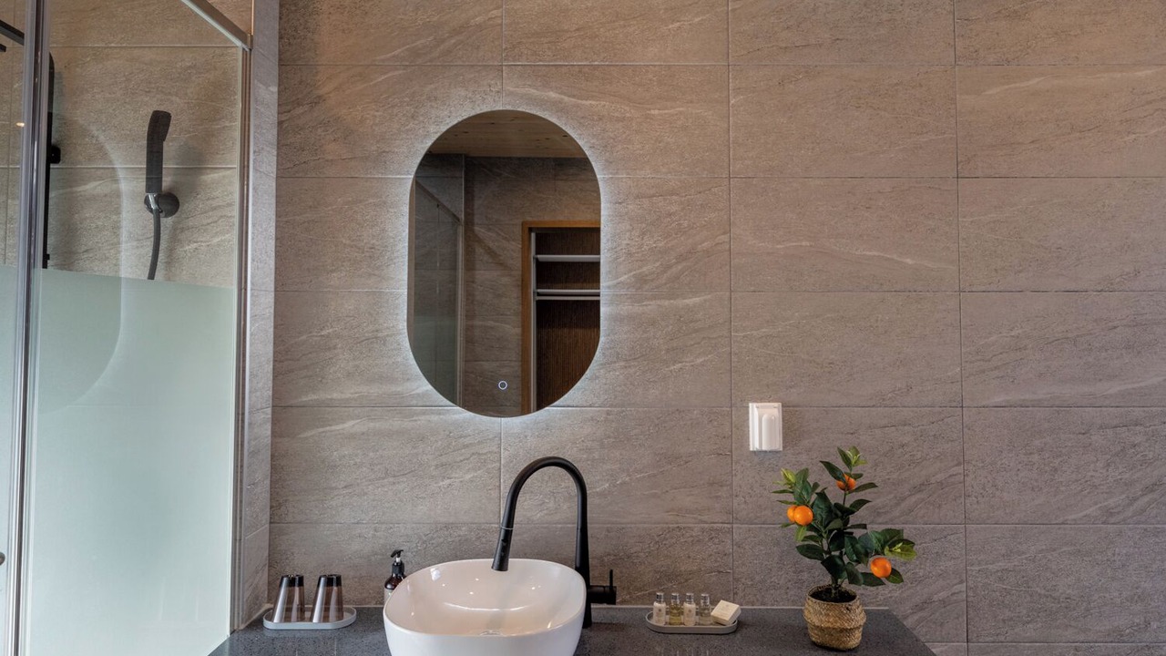 Photo of Bathroom in Aewol