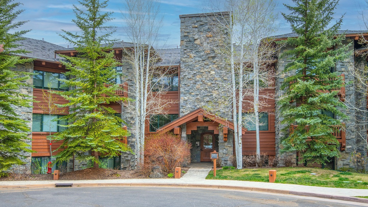 Photo of Outdoor in Avon