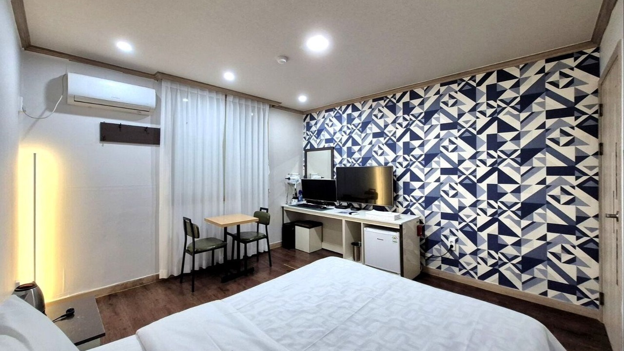 Photo of Bedroom in Saengmok
