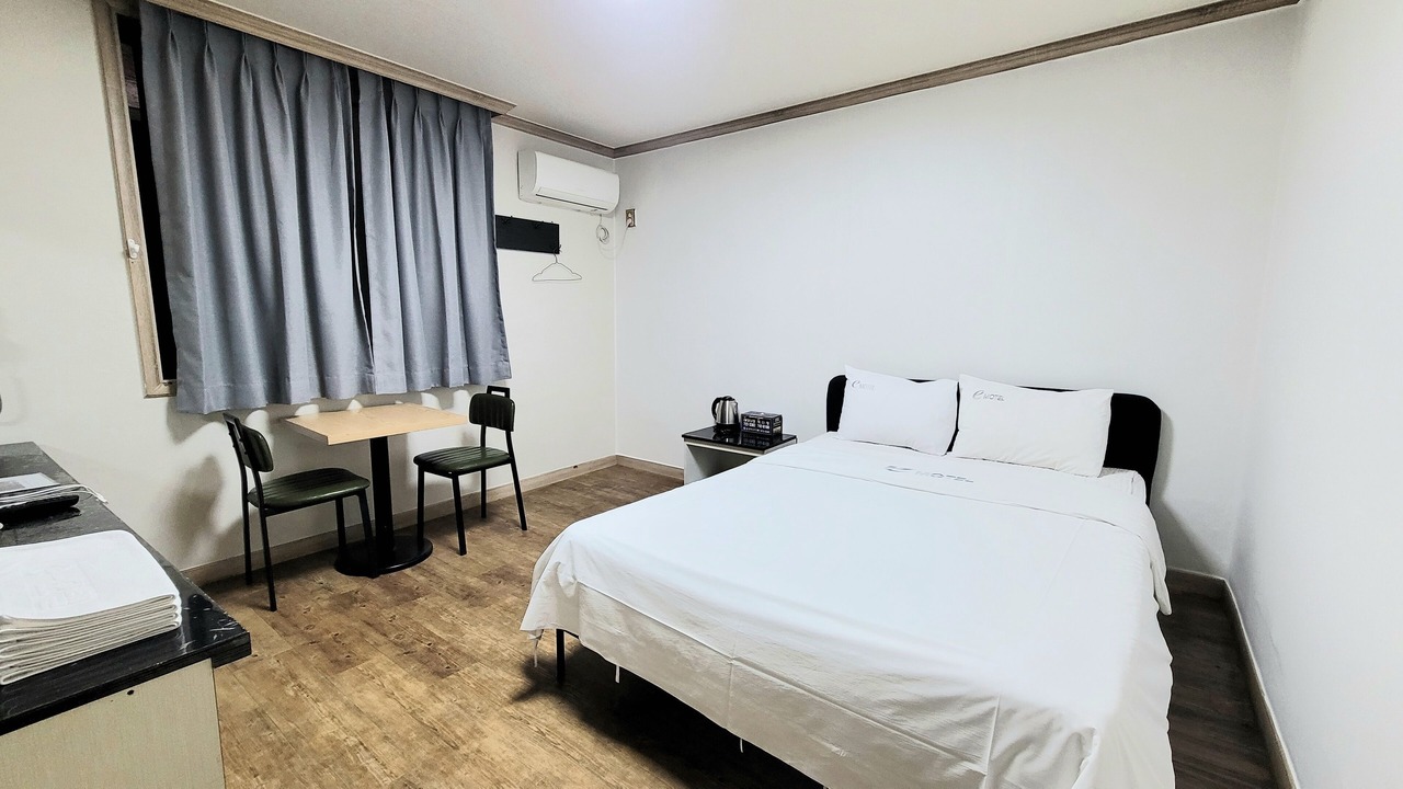 Photo of Bedroom in Saengmok