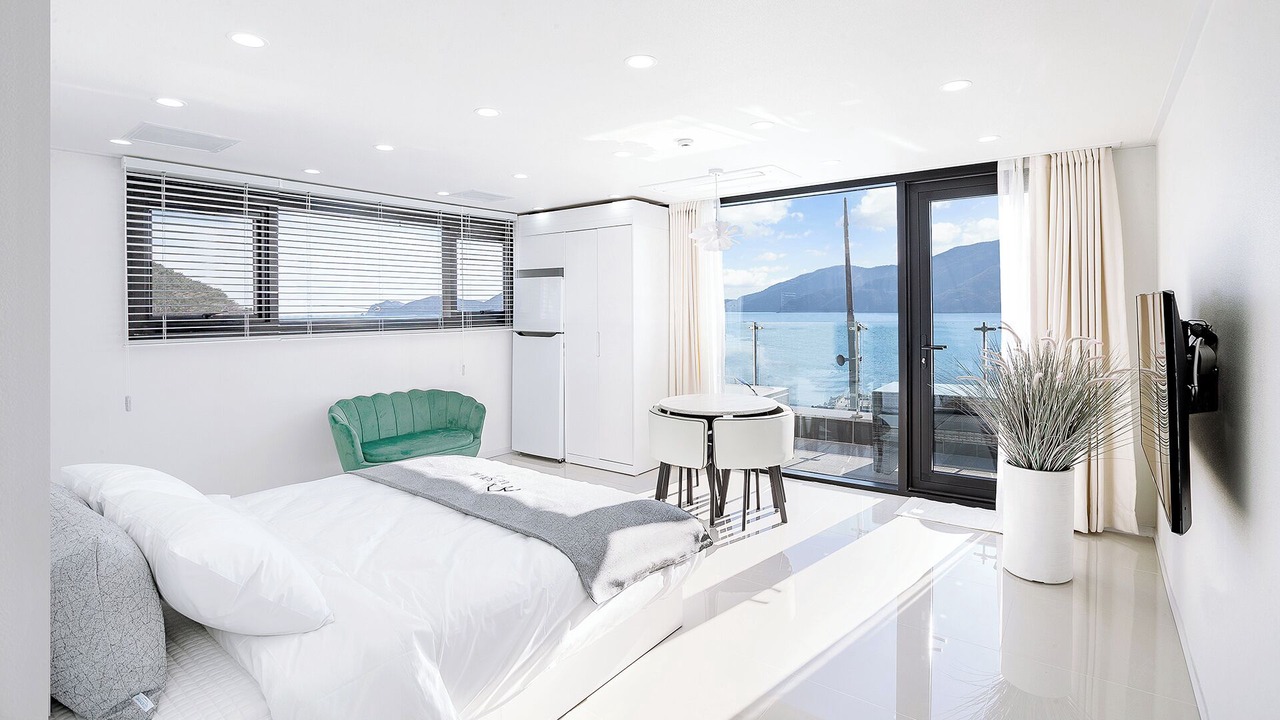 Photo of Bedroom in Geoje