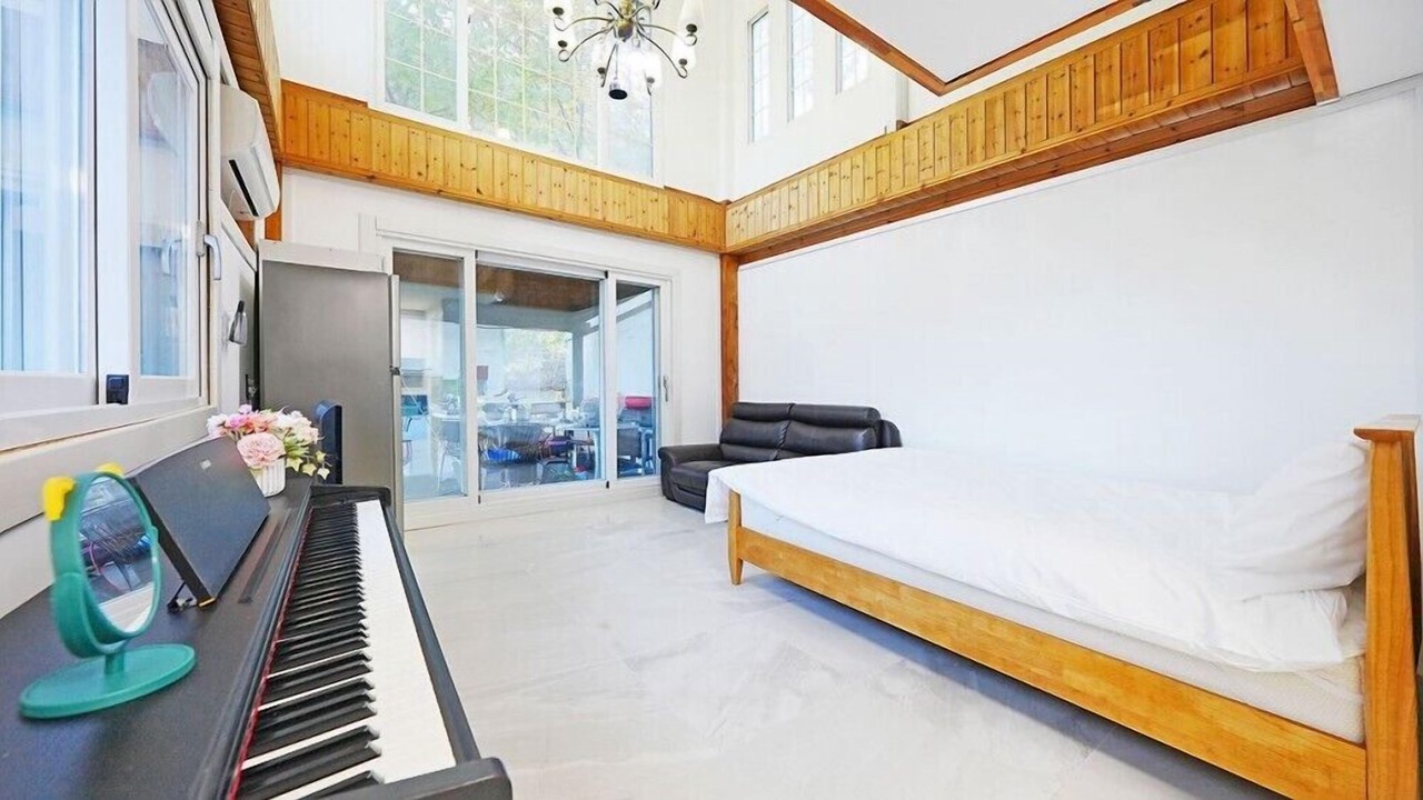 Photo of Bedroom in Heungjeonggyegok