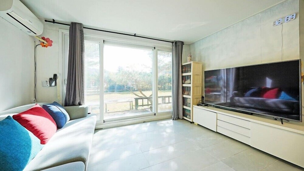 Photo of Bedroom in Heungjeonggyegok