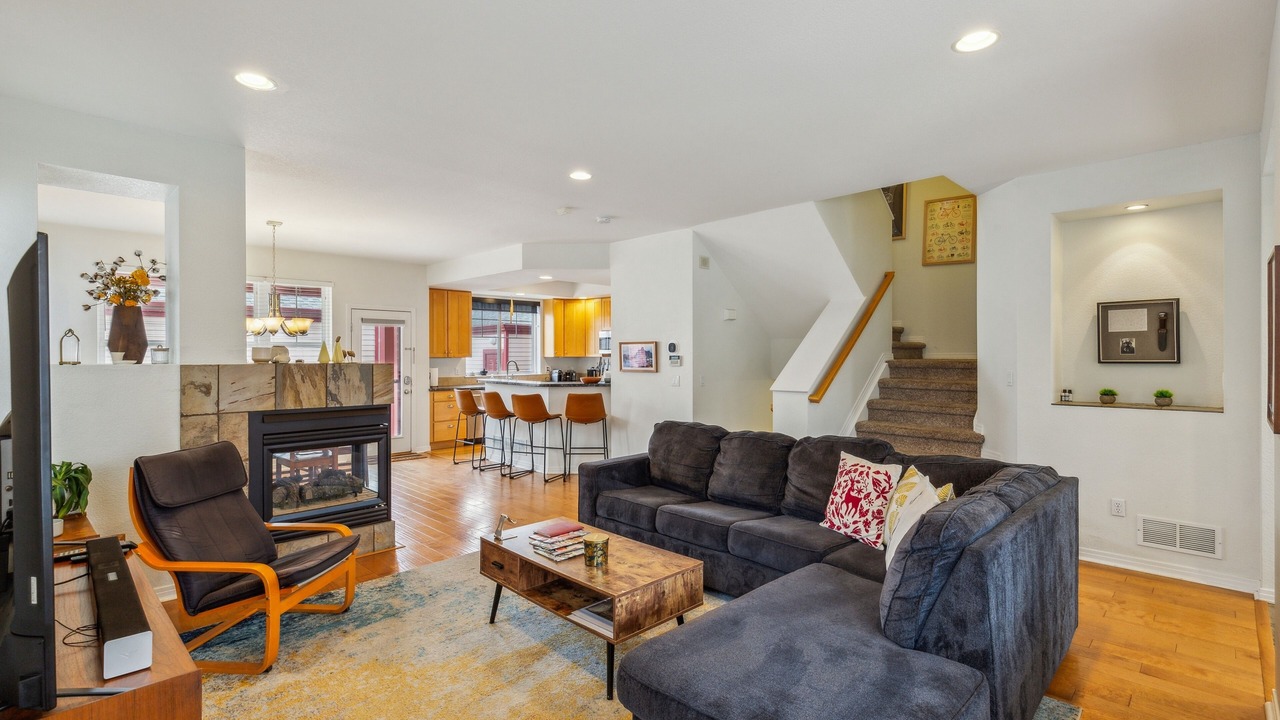 Photo of Livingroom in Longmont