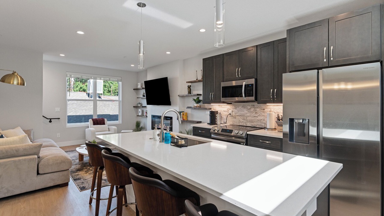 Photo of Kitchen in Barths