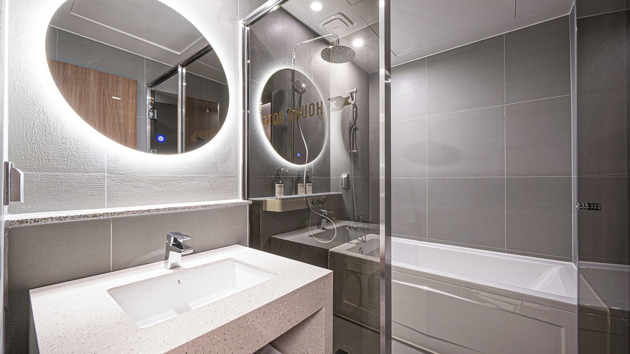 Photo of Bathroom in Hollim