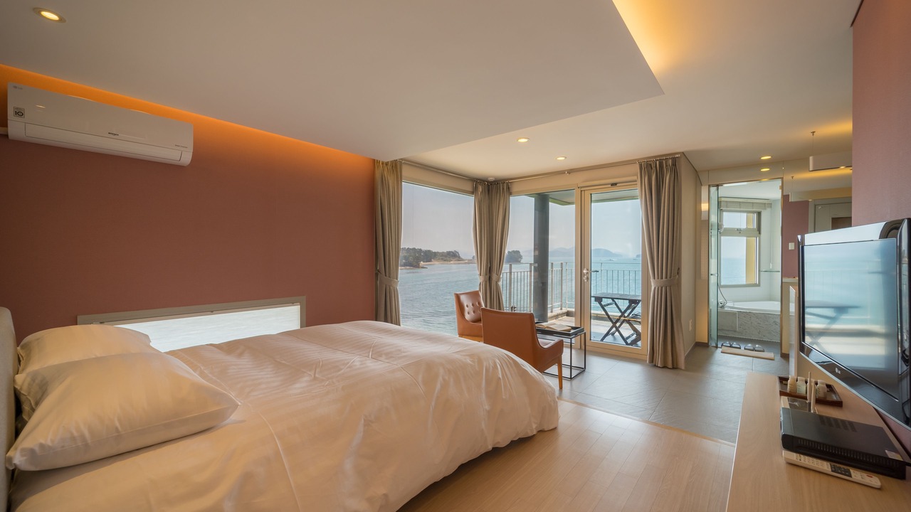 Photo of Bedroom in Tongyeong