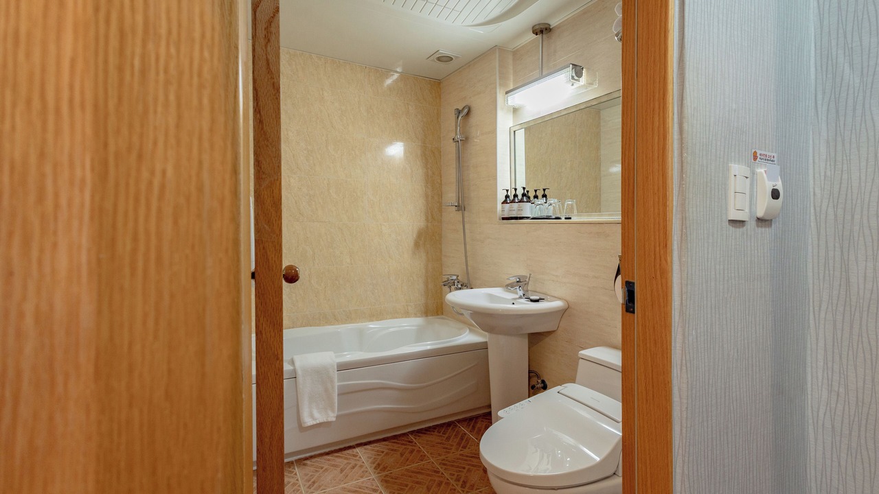 Photo of Bathroom in Chunghyang