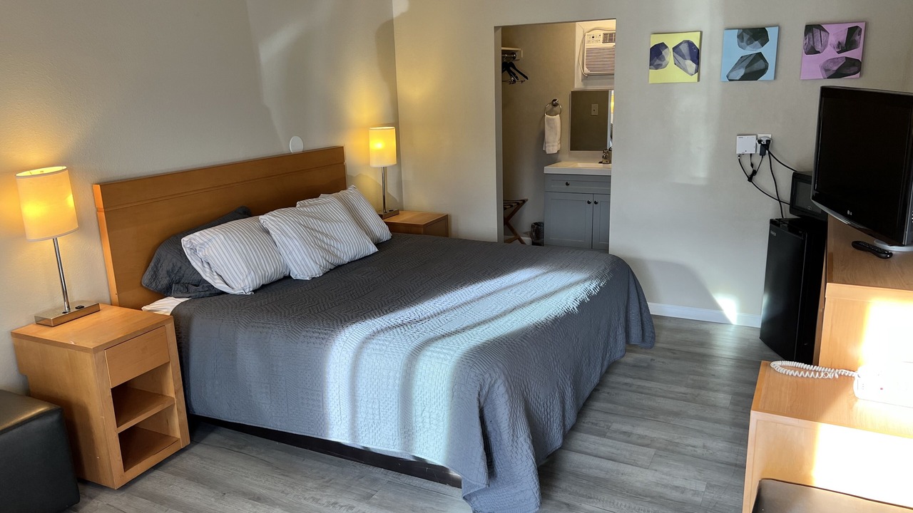 Photo of Bedroom in Colorado Springs