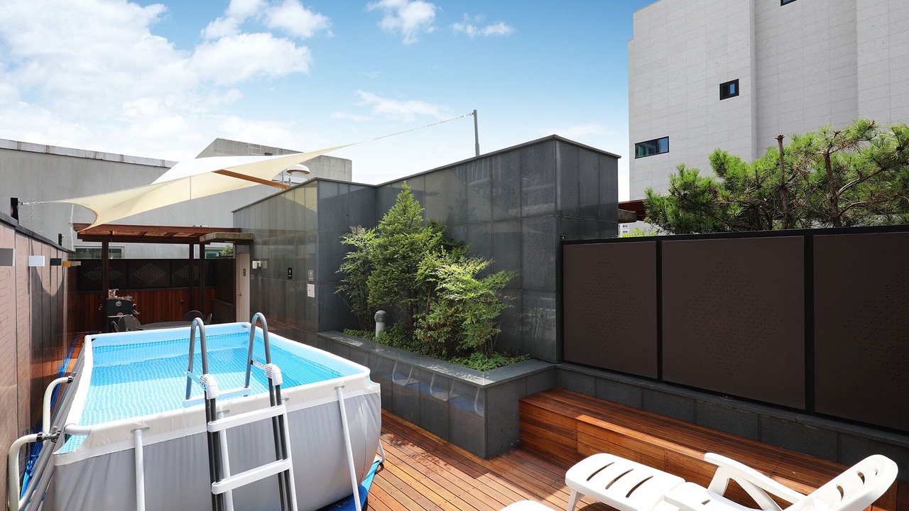 Photo of Patio Balcony in Namdong-gu