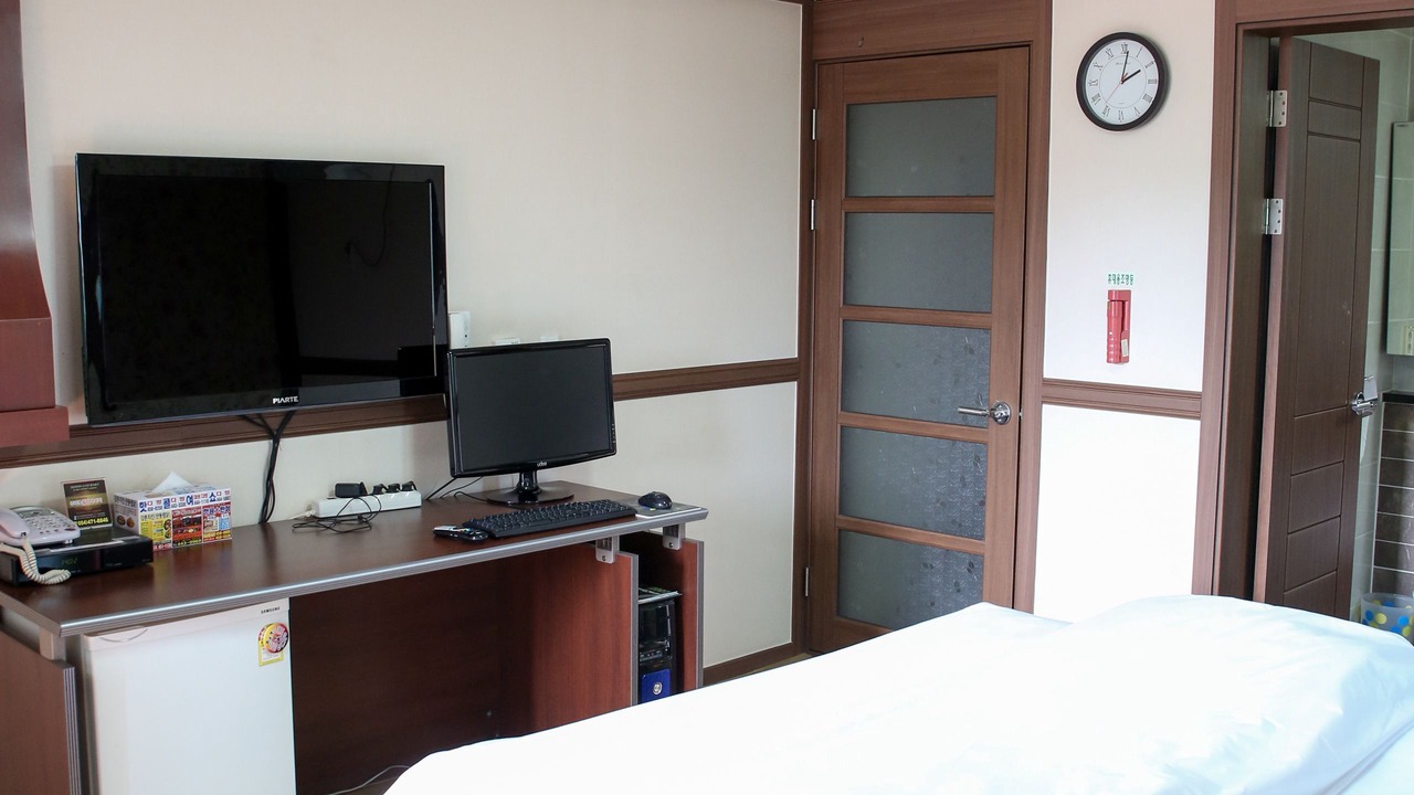 Photo of Bedroom in Gumi