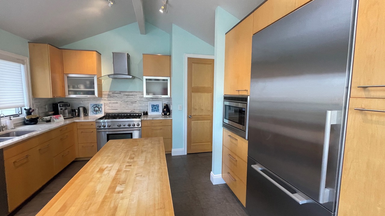 Photo of Kitchen in Wonderland Hills