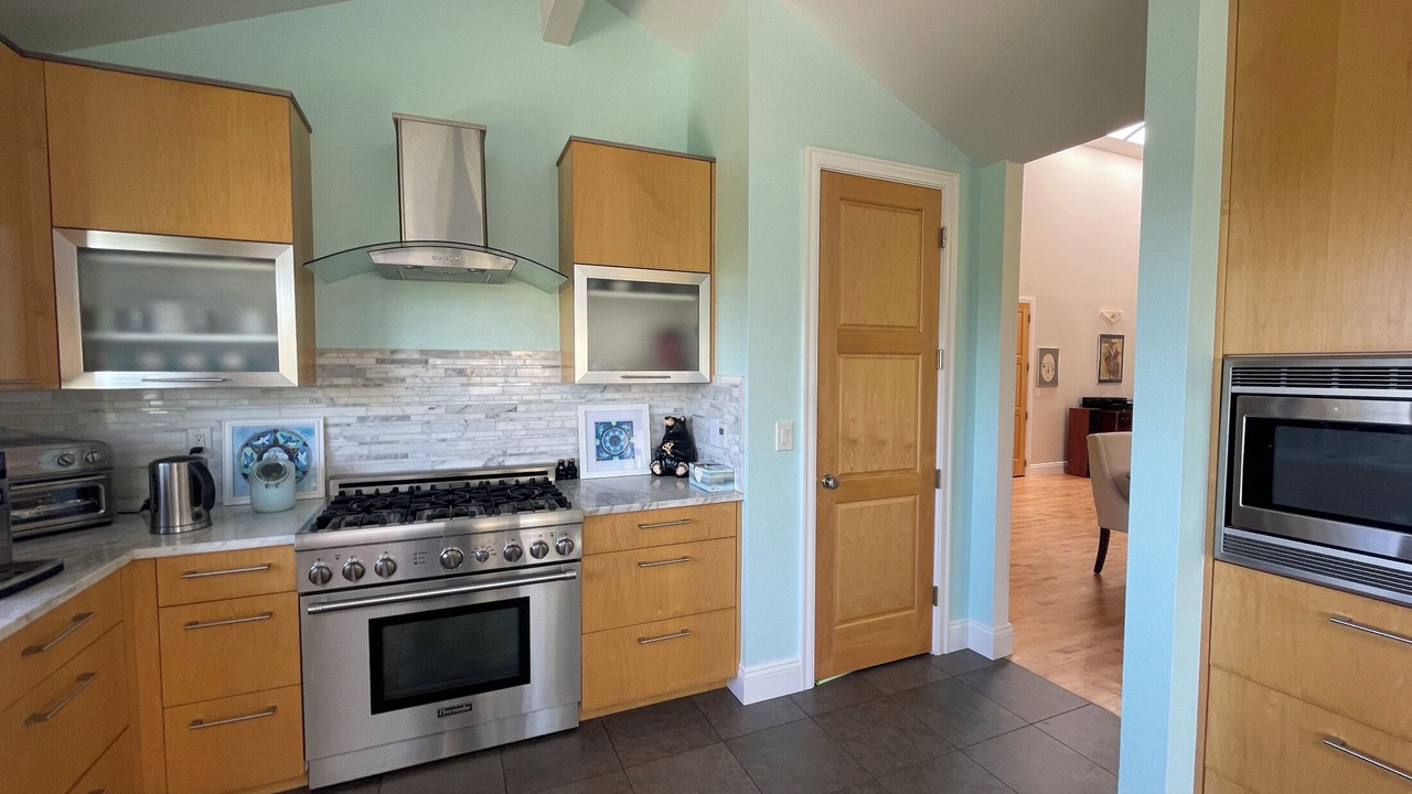 Photo of Kitchen in Wonderland Hills
