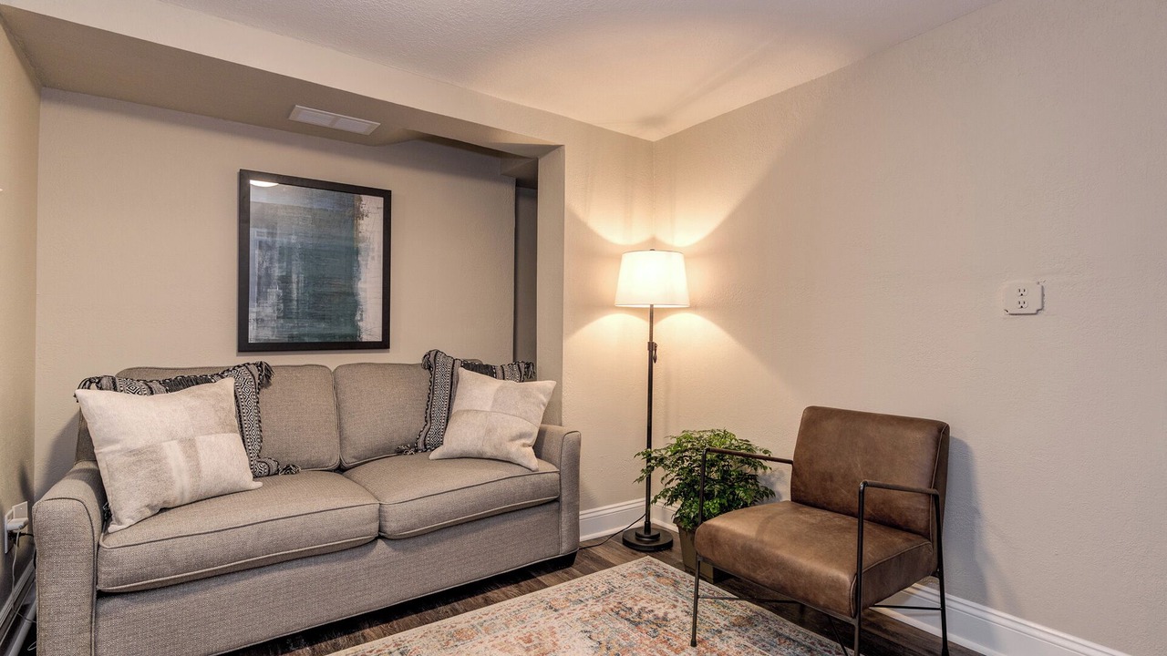 Photo of Livingroom in Old North End