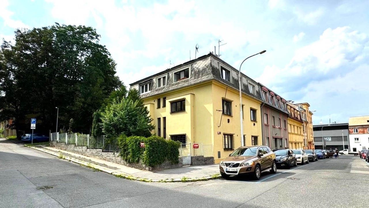 Photo of Outdoor in Kosire