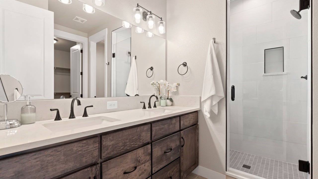 Photo of Bathroom in Loveland