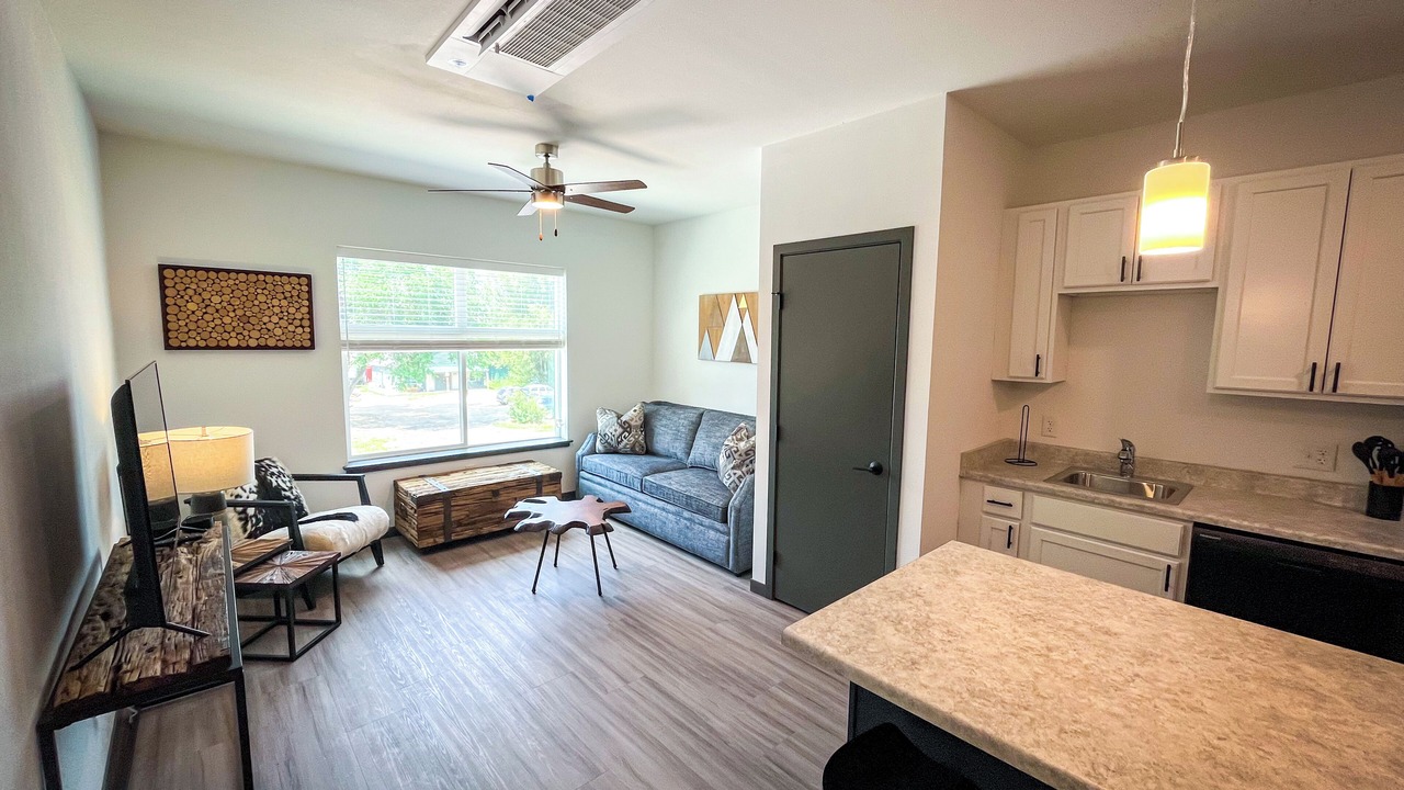 Photo of Livingroom in Hayden
