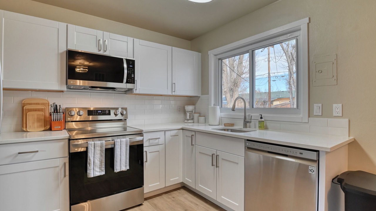 Photo of Kitchen in Security-Widefield