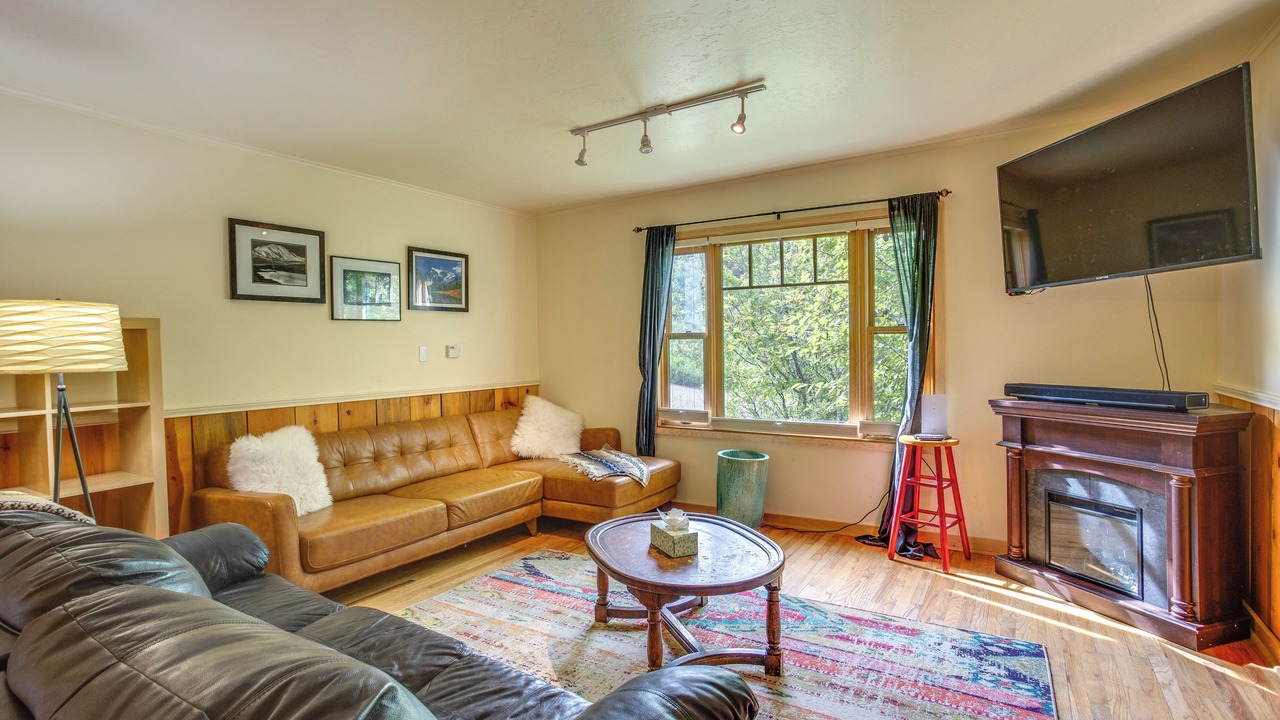 Photo of Livingroom in Placerville