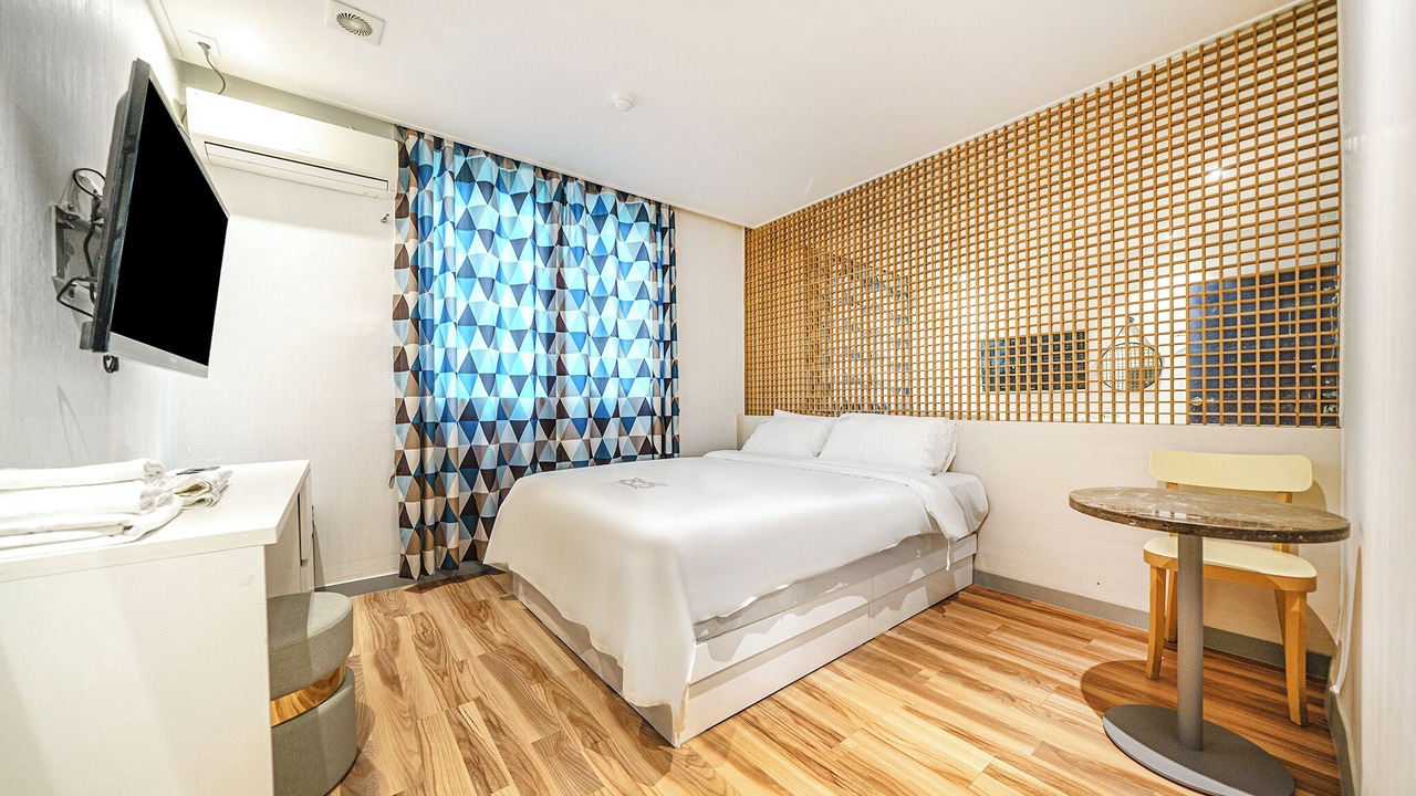 Photo of Bedroom in Oeseo