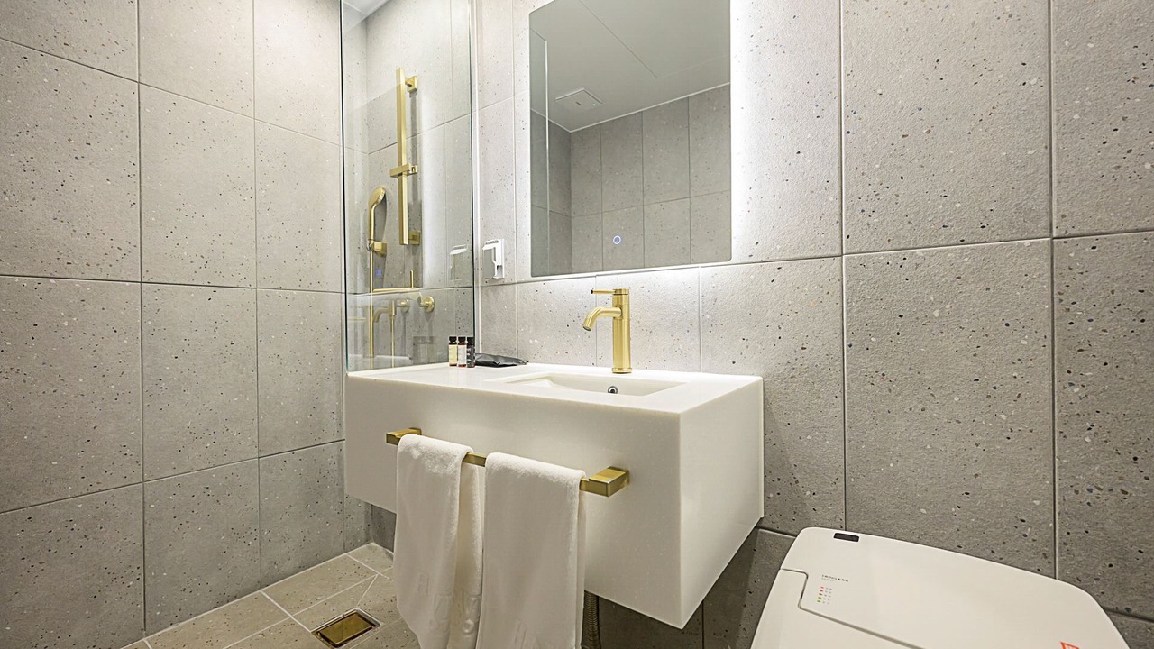 Photo of Bathroom in Mokpo